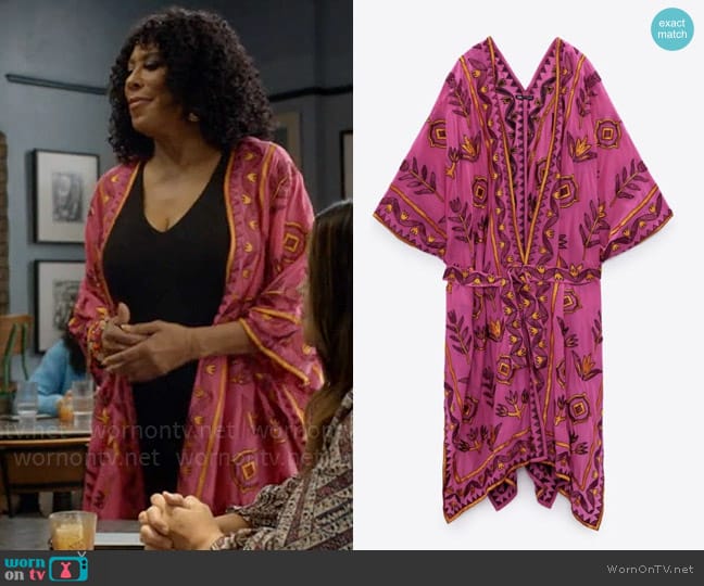 Zara Embroidered Kimono worn by Cricket (Angela Gibbs) on Not Dead Yet