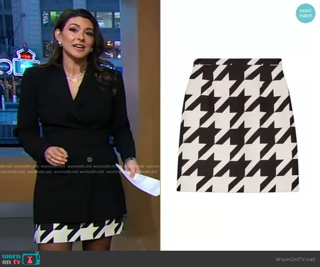 Gucci Houndstooth Print Mini Skirt worn by Erielle Reshef on Good Morning America