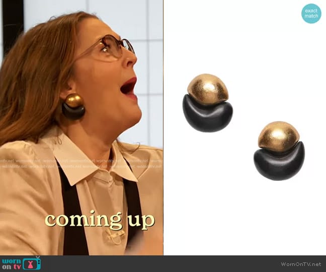 Jennifer Miller Wood Oval Clip on Earring worn by Drew Barrymore on The Drew Barrymore Show