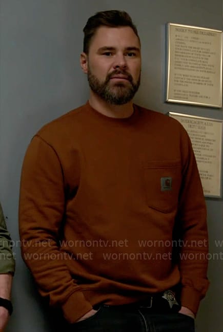 Adam's rust brown sweatshirt on Chicago PD