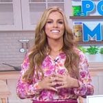 Alyssa Rivers’s floral blouse and pants on Good Morning America