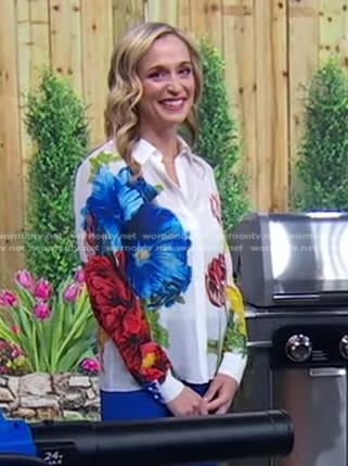 Amanda Bailey’s floral print blouse on Good Morning America