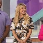 Amanda’s black floral print mini dress on The Talk