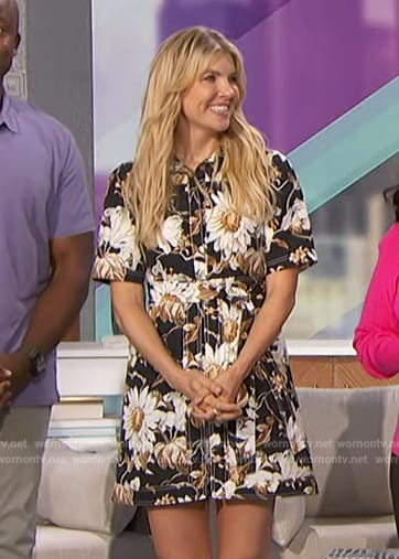 Amanda's black floral print mini dress on The Talk