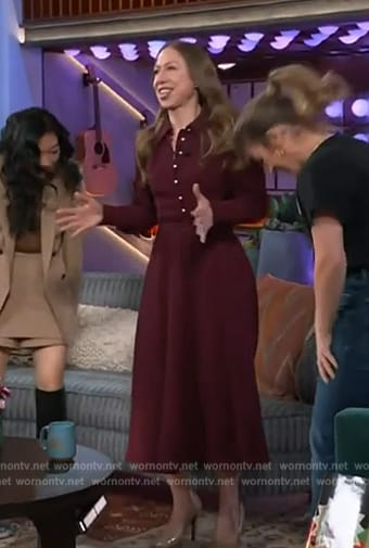 Chelsea Clinton’s burgundy dress on The Kelly Clarkson Show