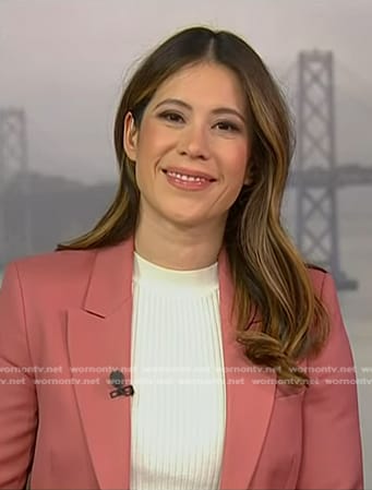 Deirdre’s white ribbed short sleeve top on NBC News Daily