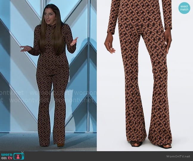 Diane von Furstenberg Greg Pants in Tarot Maze Black Coffee worn by Chelsea Peretti on The Talk