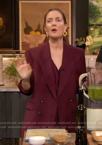 Drew's burgundy double breasted blazer on The Drew Barrymore Show