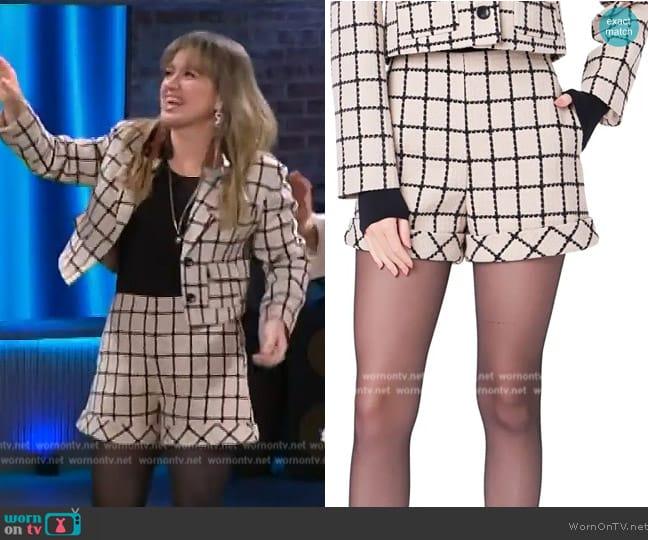 English Factory Plaid Cuffed Shorts worn by Kelly Clarkson on The Kelly Clarkson Show