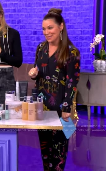 Gretta Monahan’s floral  on The View