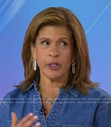 Hoda’s white link earrings on Today