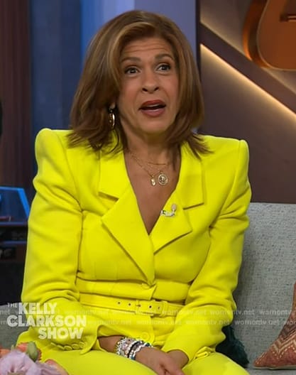 Hoda’s yellow belted blazer on The Kelly Clarkson Show