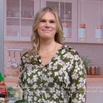 Jenn Lueke’s green floral blouse on Good Morning America