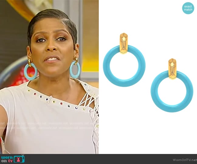 Jennifer Miller Turquoise Doorknocker Clip on Earrings worn by Tamron Hall on Tamron Hall Show