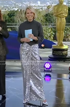 Jennifer's sequin twisted skirt on Good Morning America