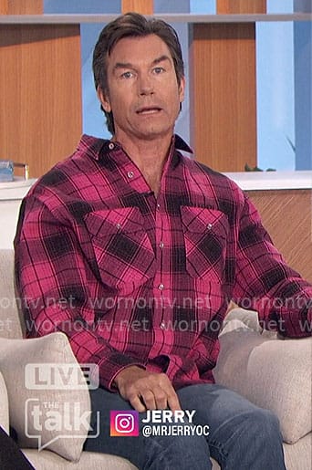 Jerry's pink plaid shirt on The Talk