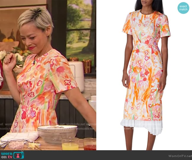 Marni Watercolor Floral Layered Dress worn by Pilar Valdes on The Drew Barrymore Show