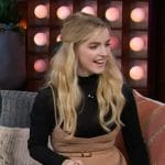 McKenna Grace’s beige corset mini dress on The Kelly Clarkson Show