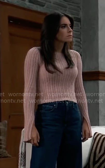 Molly's pink sweater with split cuffs on General Hospital