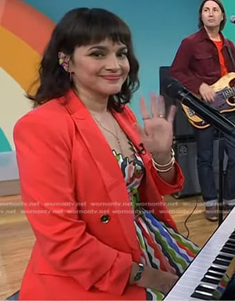 Norah Jones's multicolor scalloped striped dress on Today