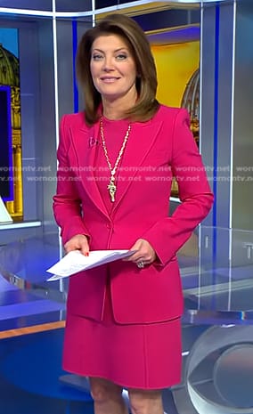 Norah’s pink peak lapel blazer on CBS Evening News