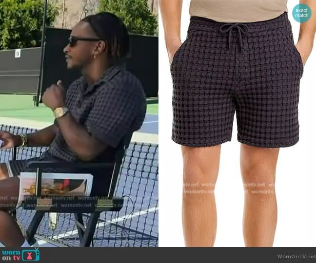 OAS Porto Cotton Waffle Regular worn by Scott Evans on Access Hollywood