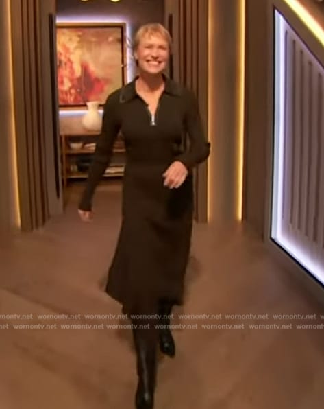 Robin Wright's knit sweater and skirt on The Drew Barrymore Show