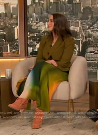 Sara Bareilles's tie dye pleated skirt on The Drew Barrymore Show