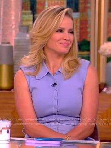 Sara's blue sleeveless sweater on The View