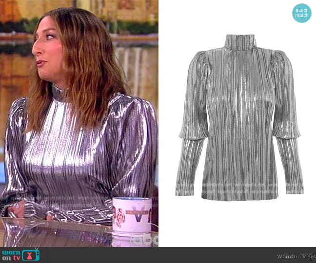 Selected Femme Metallic Plisse Top worn by Chelsea Peretti on The View