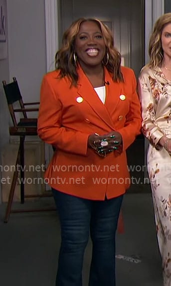 WornOnTV: Sheryl's leopard print zip down blouse on The Talk