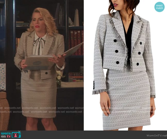 Tahari ASL Fringe-Trimmed Cropped Boucle Blazer worn by Summer Dutkowsky (Busy Philipps) on Girls5eva