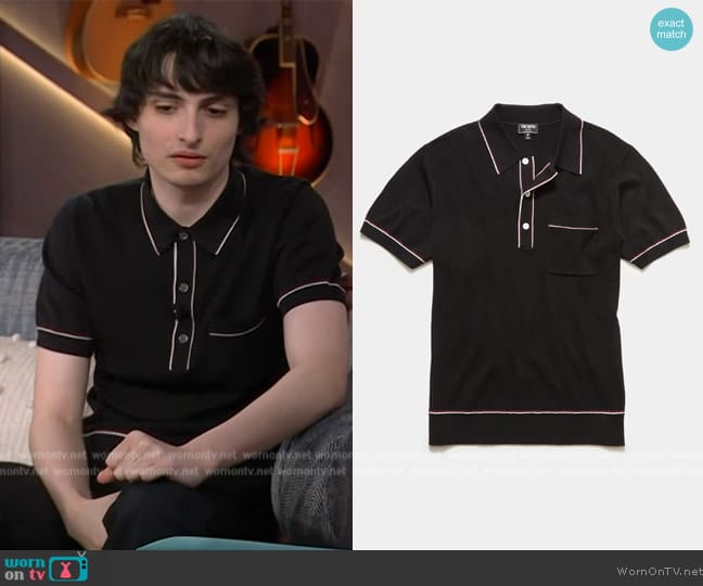 Todd Snyder Italian Cotton Riviera Sweater worn by Finn Wolfhard on The Kelly Clarkson Show