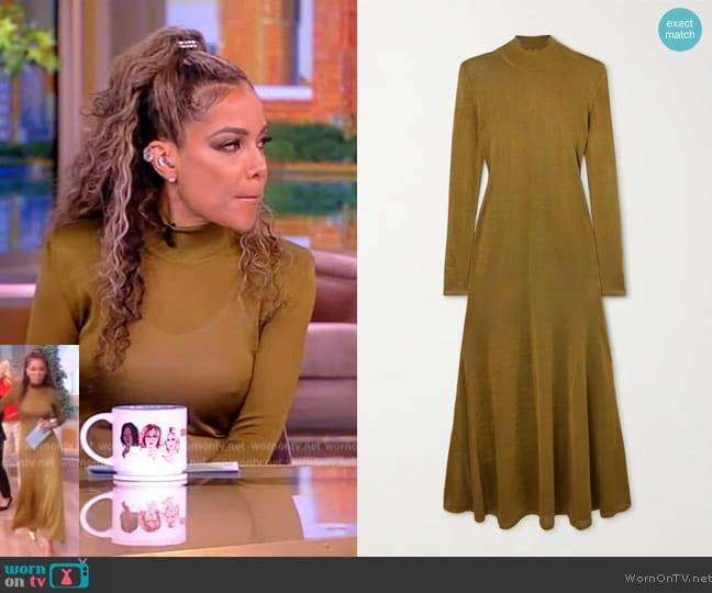 Tom Ford Jersey turtleneck gown worn by Sunny Hostin on The View