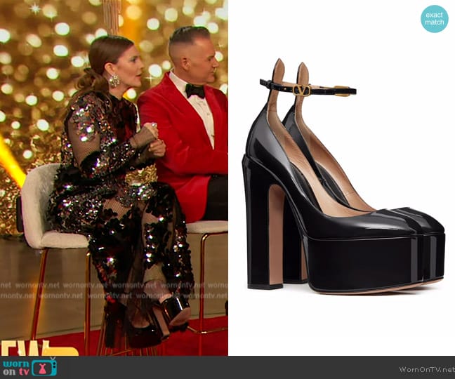 Valentino Tan-Go 155mm patent-leather pumps worn by Drew Barrymore on The Drew Barrymore Show