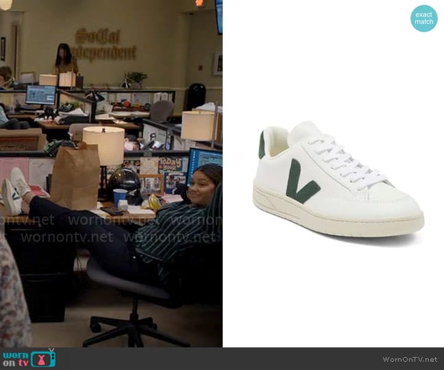 Veja V-12 Sneaker in Extra-White Cyprus worn by Nell Serrano (Gina Rodriguez) on Not Dead Yet