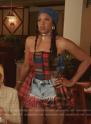 Wickie's patchwork plaid crop top and shorts on Girls5eva