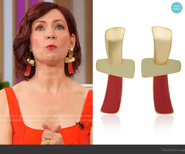 Lizzie Fortunato Ernesto Earrings worn by Carrie Preston on Sherri