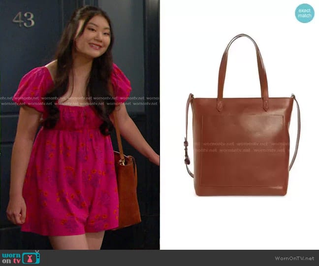 Madewell The Zip-Top Medium Transport Leather Tote worn by Wendy Shin (Victoria Grace) on Days of our Lives