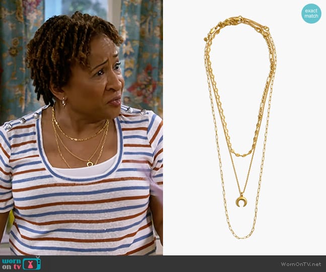 Madewell Mixed Chain Chunky Crescent Moon Necklace Set worn by Lucretia Turner (Wanda Sykes) on The Upshaws