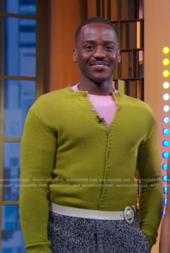 Ncuti Gatwa's green cardigan and speckled pants on Good Morning America