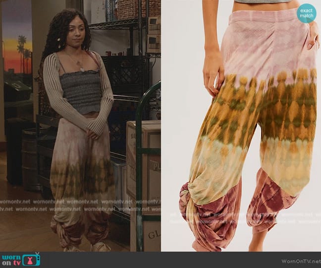 OneTeaspoon Hand-Dyed Mirage Pants worn by Patience (Chelsea Tavares) on All American