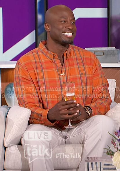 Akbar's orange plaid shirt on The Talk