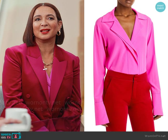 A.L.C. Kinsley Silk Button-Down Top worn by Molly Novak (Maya Rudolph) on Loot