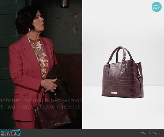 Aldo Limia Bordo Bag worn by Margaret Wright (Marcia Gay Harden) on So Help Me Todd