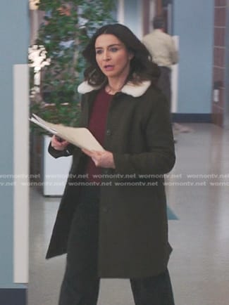 Amelia's green shearling collar coat on Greys Anatomy