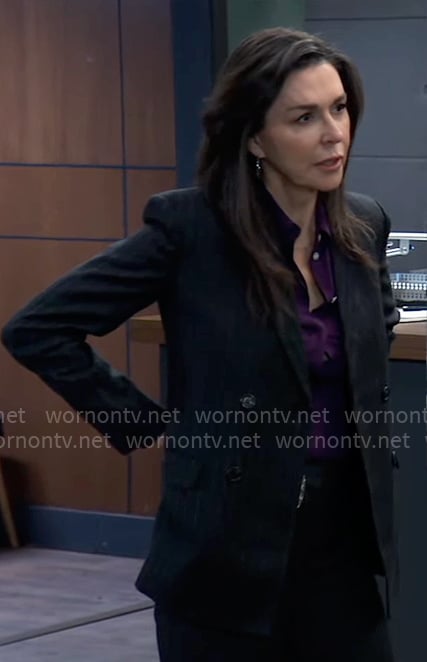 Anna's navy pinstripe blazer on General Hospital