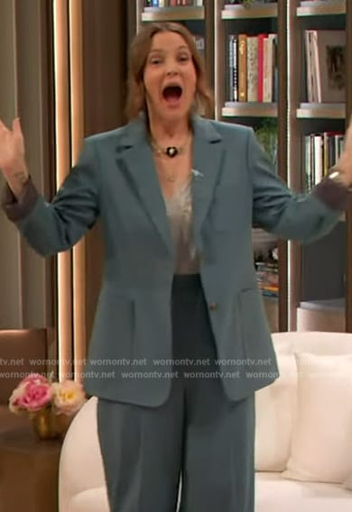 Drew's blue blazer and pants on The Drew Barrymore Show