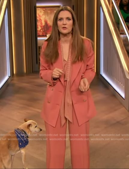 Drew’s pink blazer and blouse on The Drew Barrymore Show