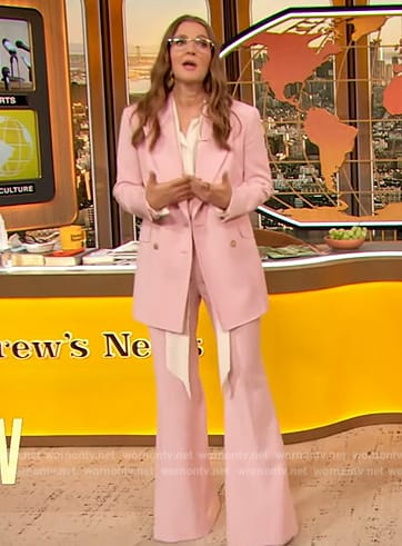 Drew’s pink blazer and pants on The Drew Barrymore Show